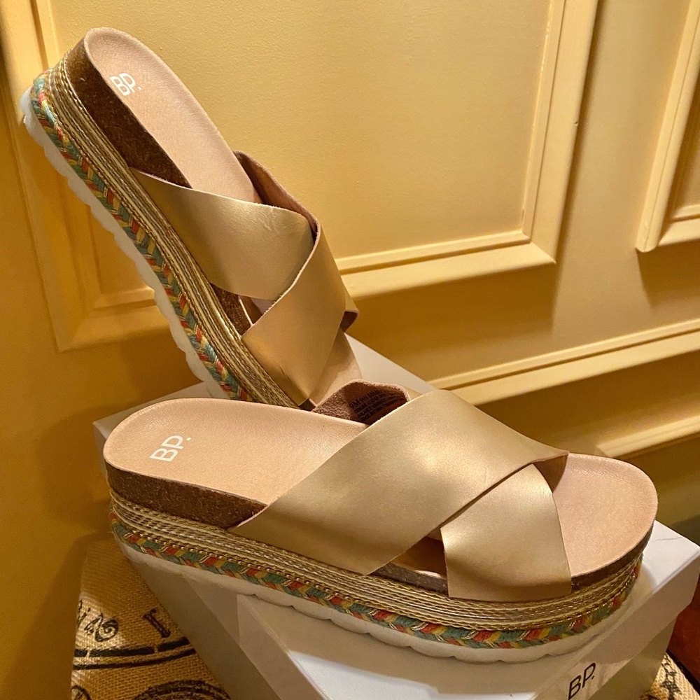 BP, Torri Platform Sandals, 9M Rose gold leather - Picture 12 of 12